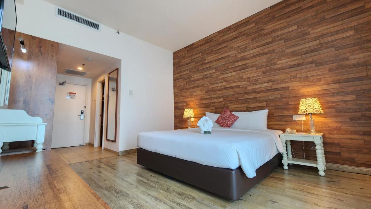 Swan Garden Hotel Malacca Exterior foto